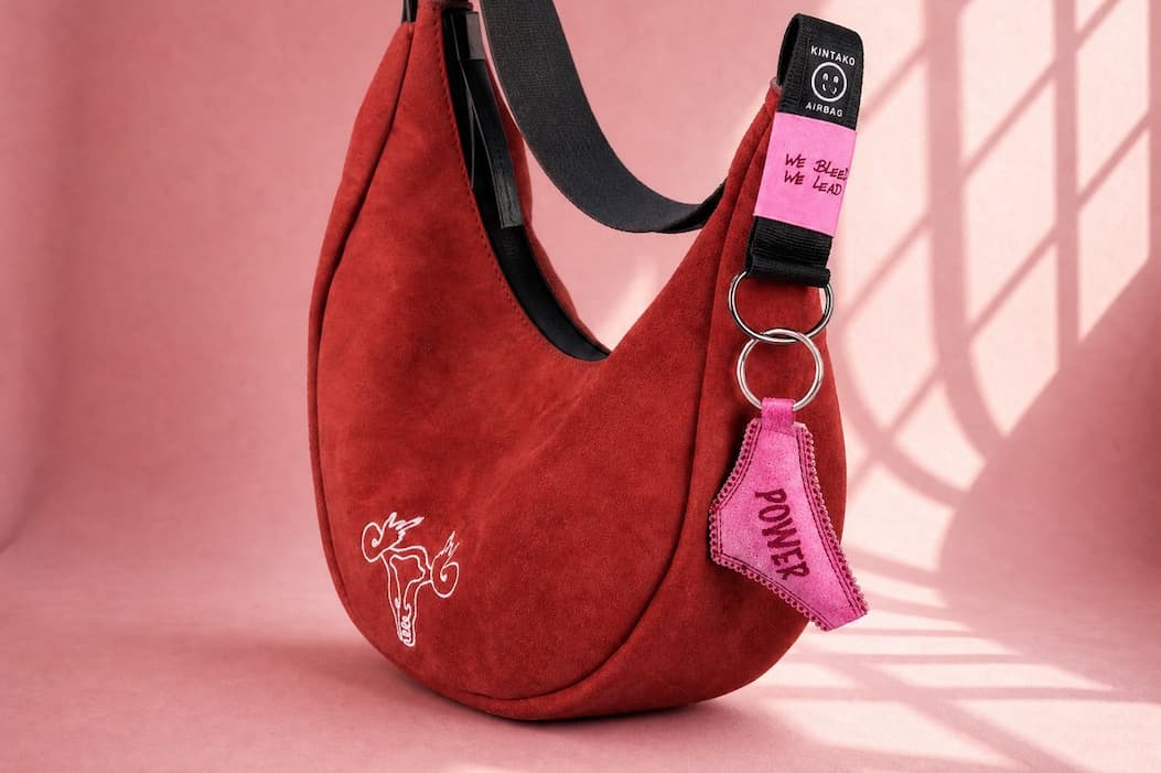 Period Power Charm an der Moonbaq