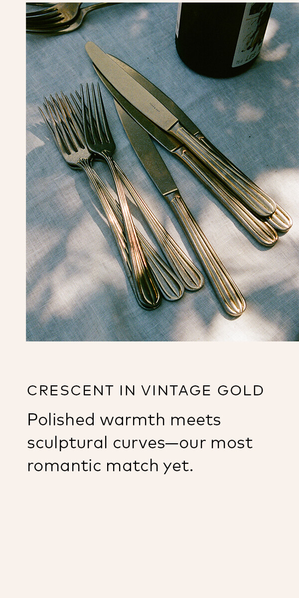 Crescent in Vintage Gold