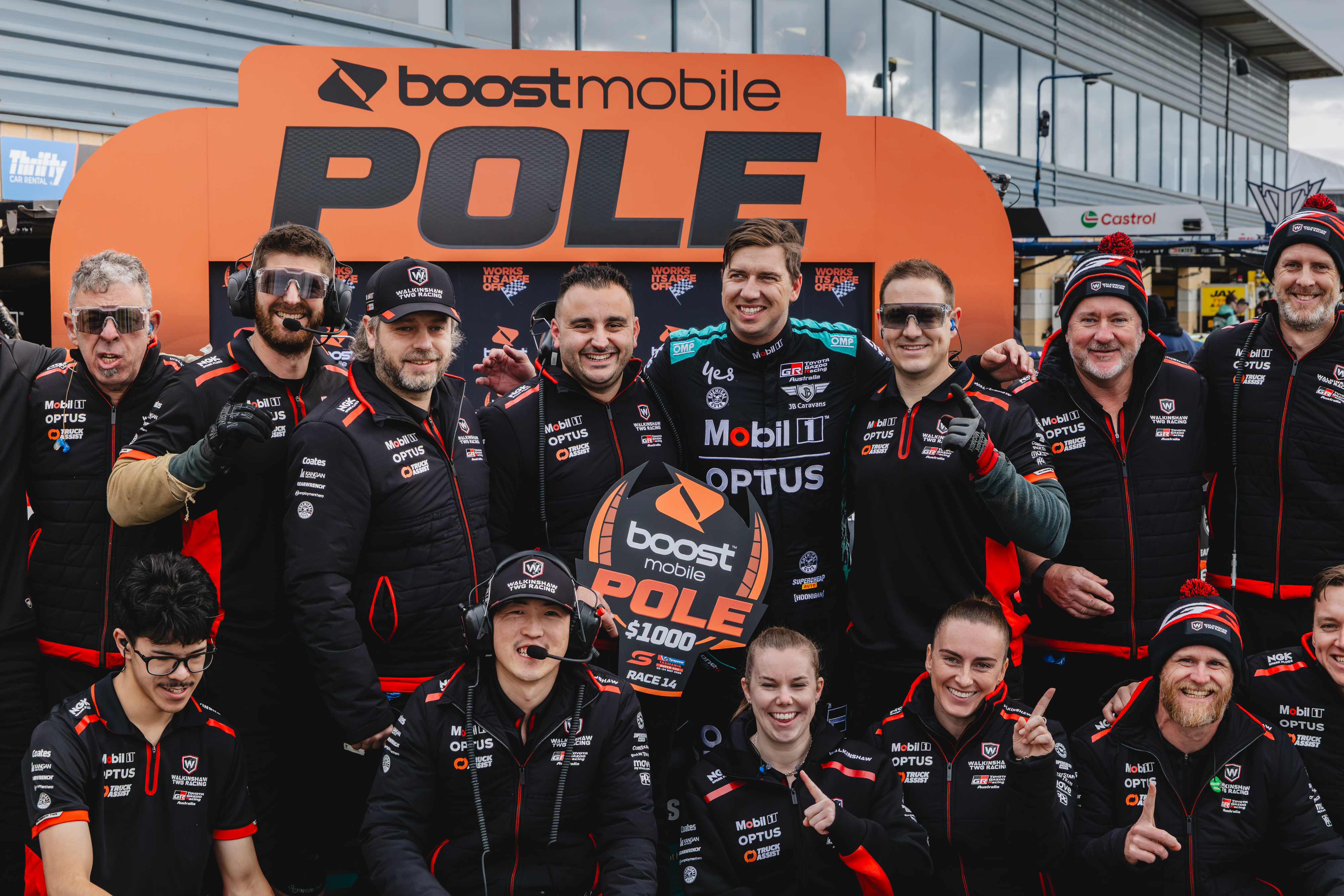 Heat Wave Signs Chaz Mozzie & TWG Racing