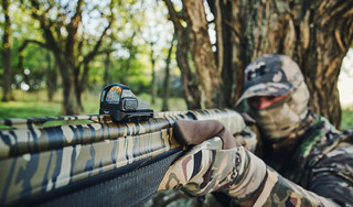 Hunter using skyline lite bipod
