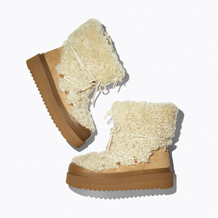The Mellow Shearling Boot