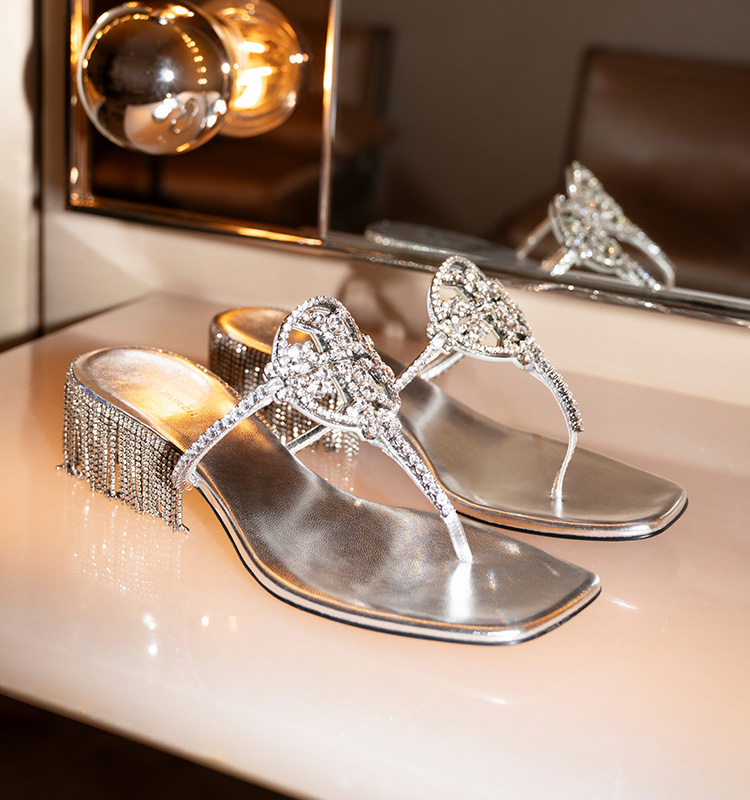 The Crystal Fringe Miller