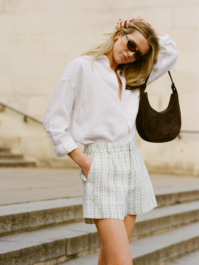 Penn Tailored Short: Linen, Plum Print