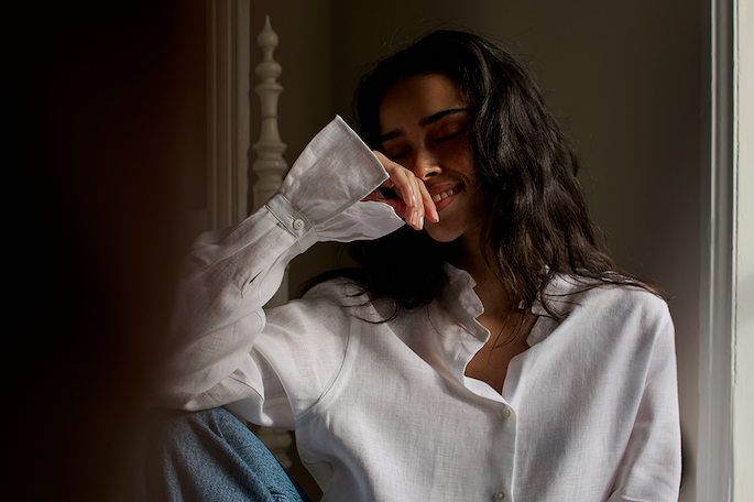 Kew Blouse: Linen, White