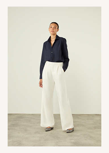 The Classic Fine Brushed Navy Blue 