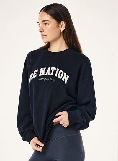 HERITAGE SWEAT IN DARK SAPPHIRE