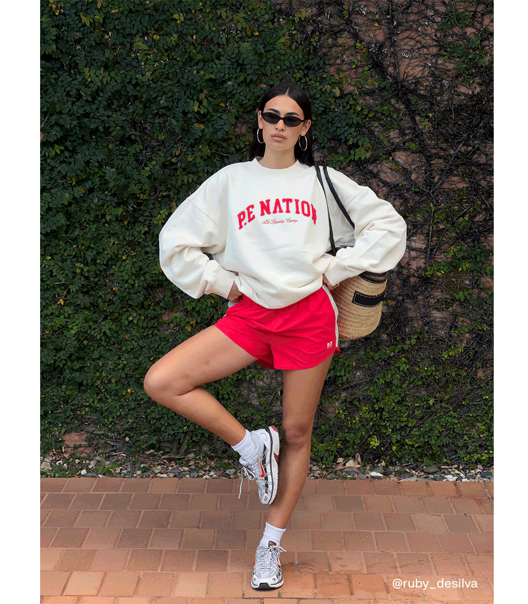 FLASH SALE: SWEATS
