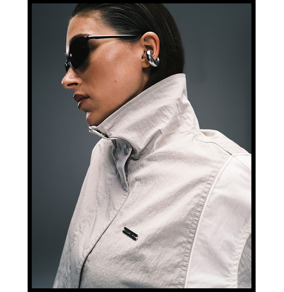 spray jackets