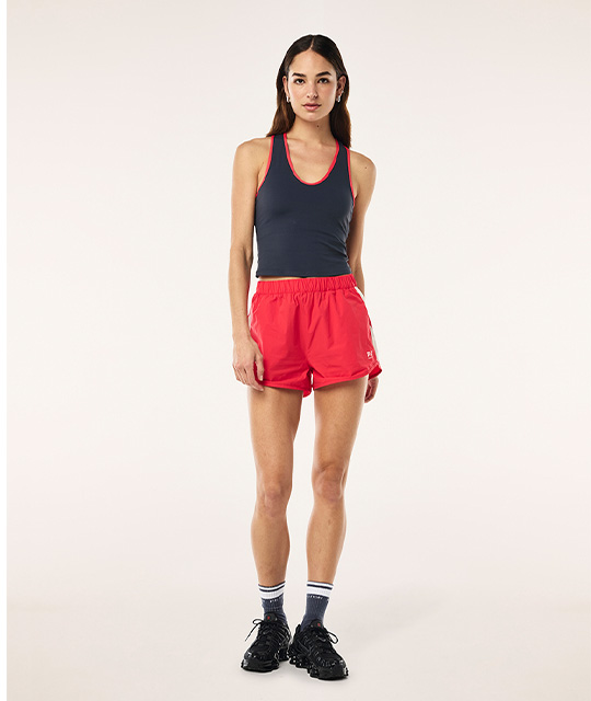 VENTURE SHORT IN STRAWBERRY