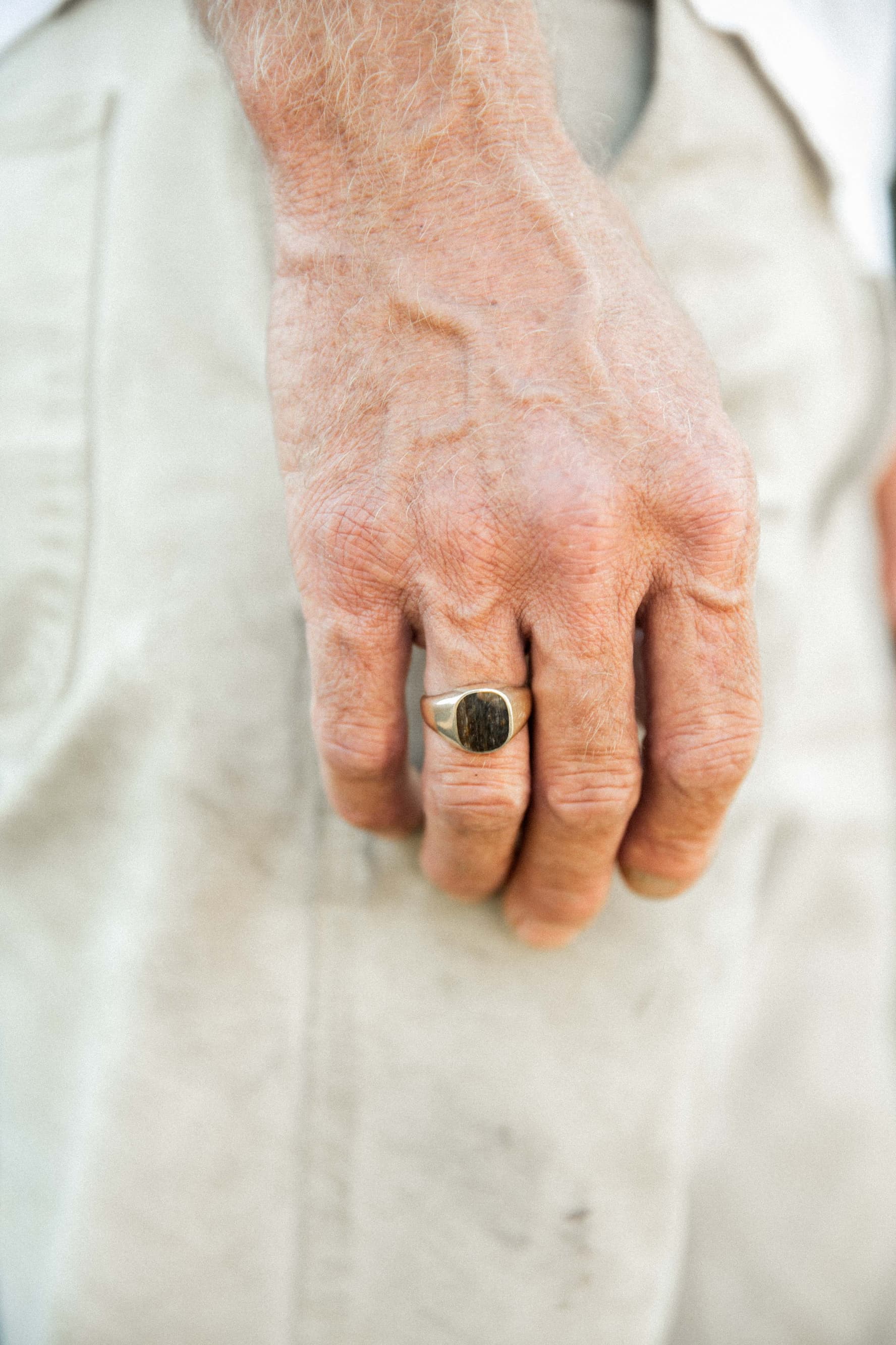 CHRIS EARL FOR BLŒDSTONE