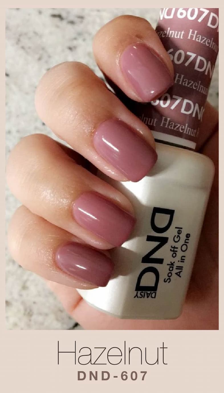 DND 607 Hazelnut gel polish