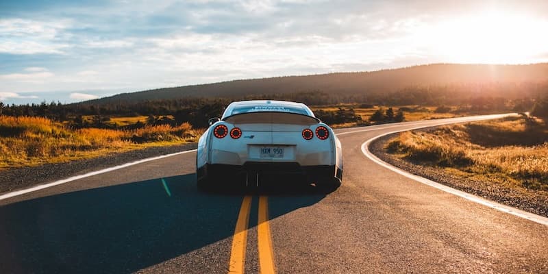 Chuck Tingle considers how writing is like driving.