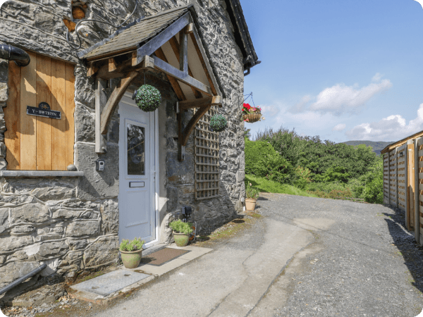 Y Bwthyn, Penmaenpool, Gwynedd