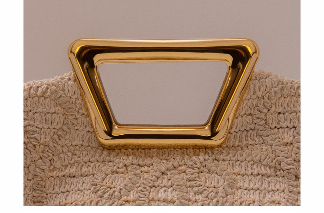 AMELIA CROSSBODY