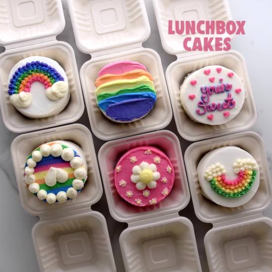 Lunchbox Cakes