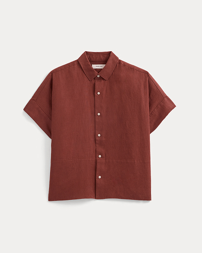 Image | The Boxy Shirt in Linen | Henna Red