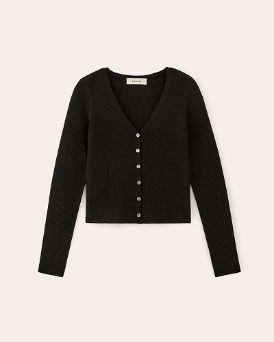 Image | The Cardigan in Ultrasoft Merino | Black