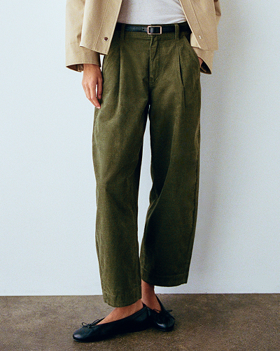 Image | Model in Everywhere Pinwale Corduroy Pant | Olive Night