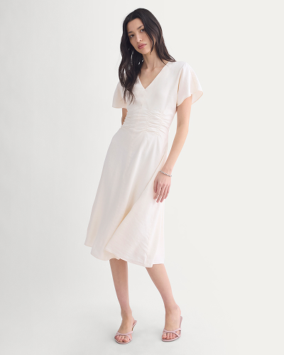 Image | Cinched Dress in Stretch Linen | Bone