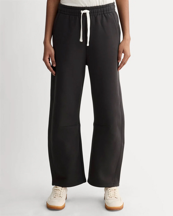Image | Luxe Fleece Barrel Sweatpant | Black