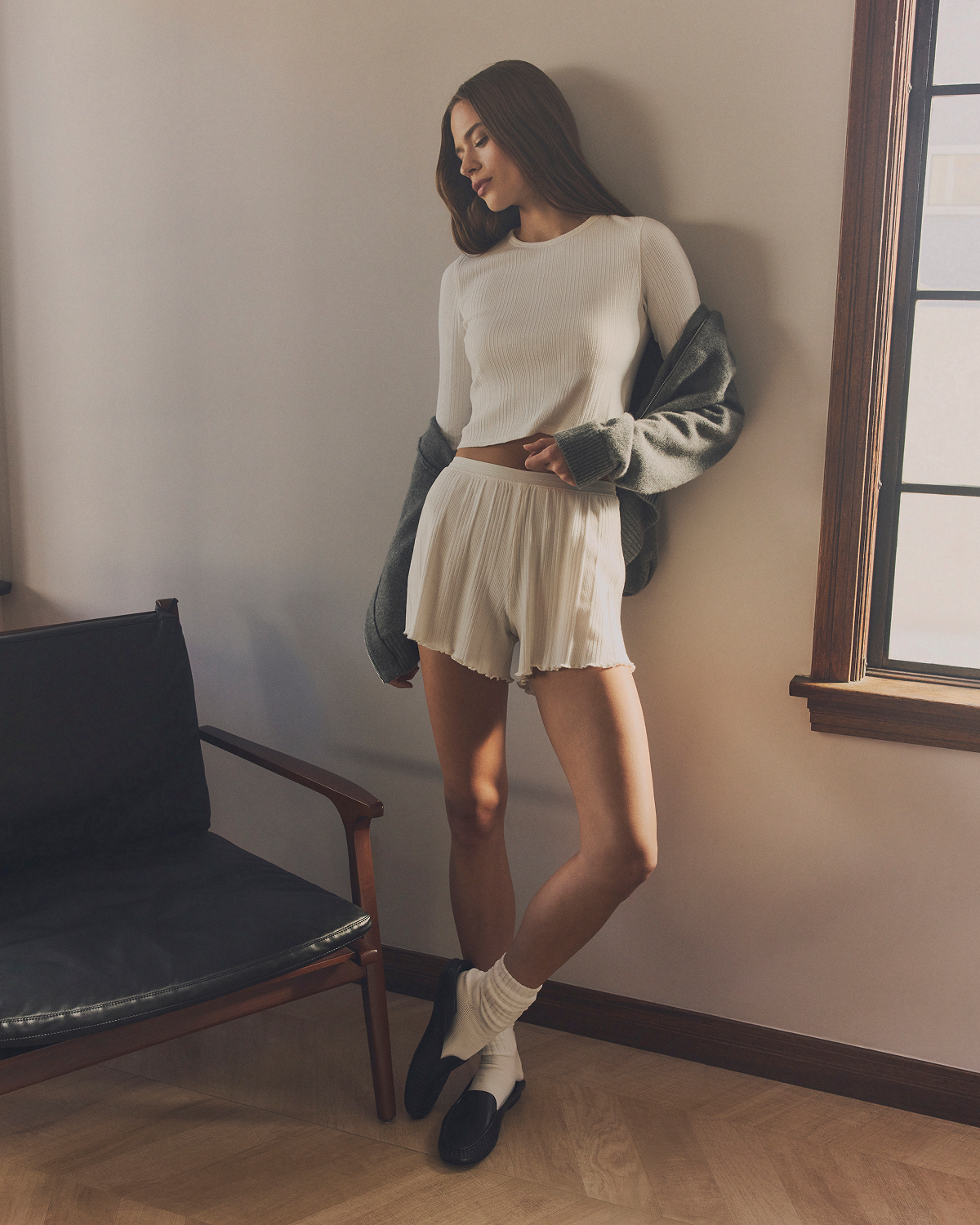 Image | Model in Lounge Rib Cropped Shirt | Bone
