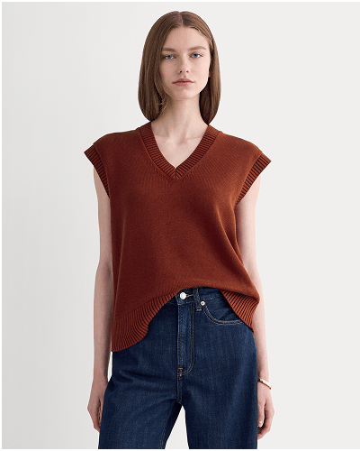 Image | The Boxy Vest in Everyday Cotton | Merlot