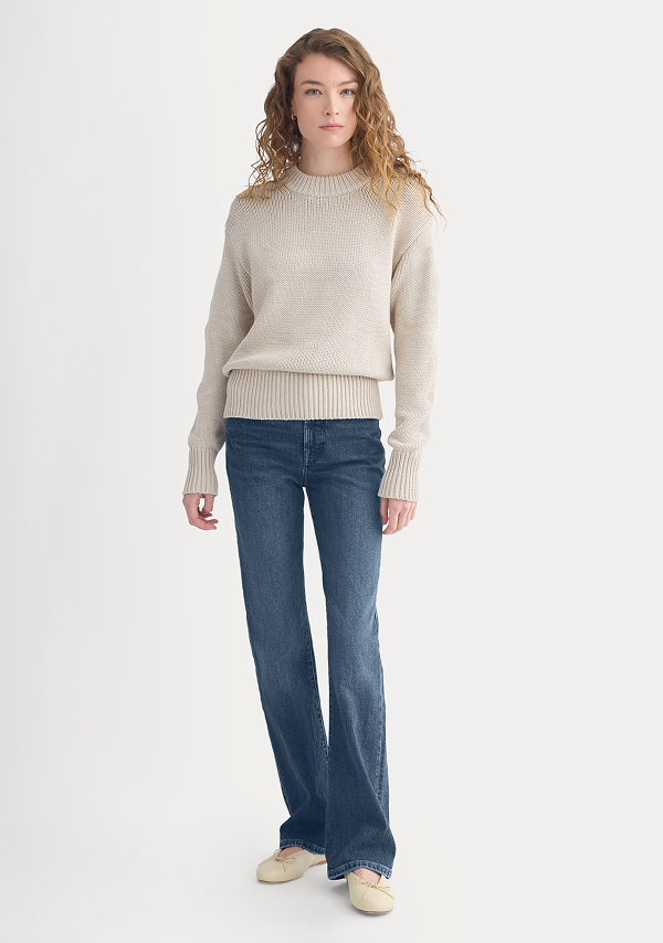 Image | Model in Oversized Cocoon Crew in Elevated Cotton | Peyote