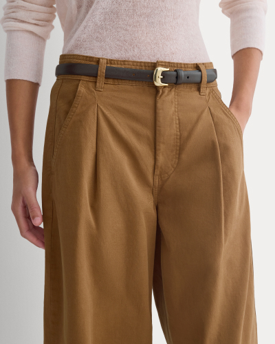 Image | Model in The Everywhere Pant | Toffee