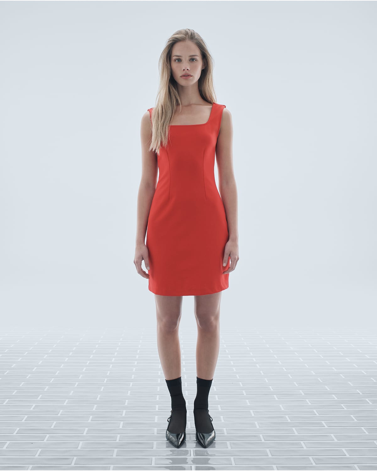 [Editorial Image]The Dream Square-Neck Dress |  The Studio Slingback Flat