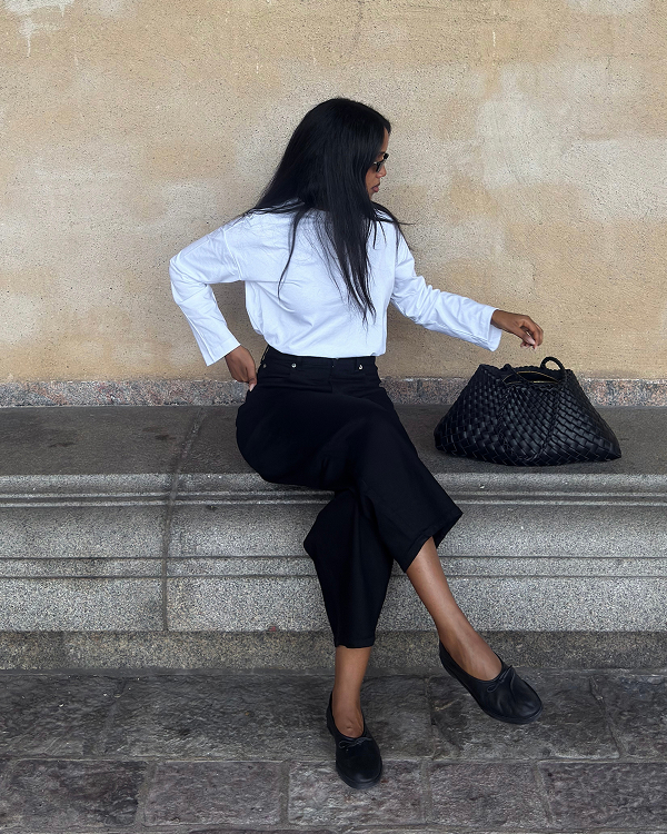 Image | @salemindrias | Made in Italy Ballet Flat | Black Leather 