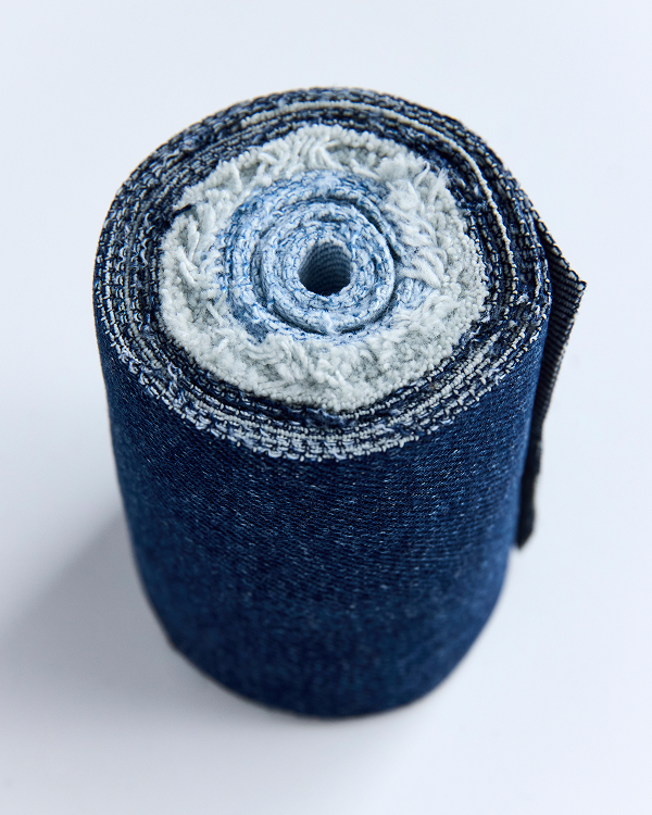 Image | The Low-Key Jean | Medium Blue