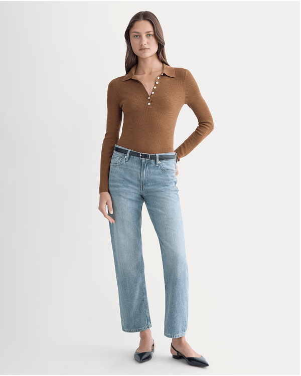 Image | Low-Rise Straight Jean | Tungsten Scratch