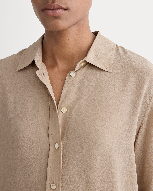 Image | Model in The Must-Have Shirt in Washable Silk | Burnt Sugar