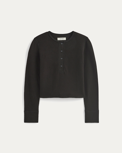 Image | Boxy Henley in Cozy Waffle | Black