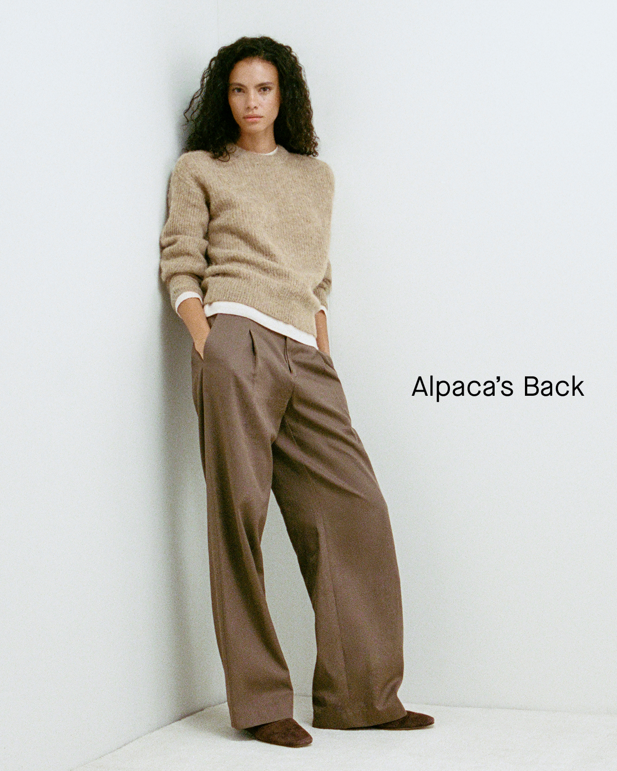 Image | Alpaca's Back | Model wearing The Cocoon Crew in Alpaca | Dark Heathered Camel