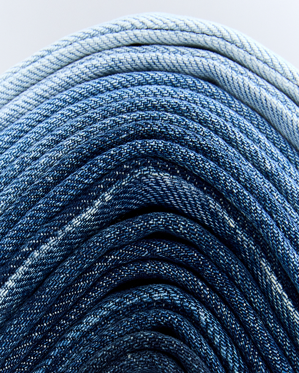 Image | Low-Rise Straight Jean | Tungsten Old Blue