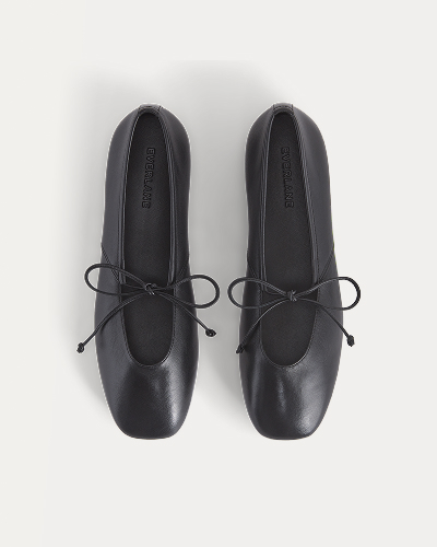 Image | Leather Keyhole Flat | Black
