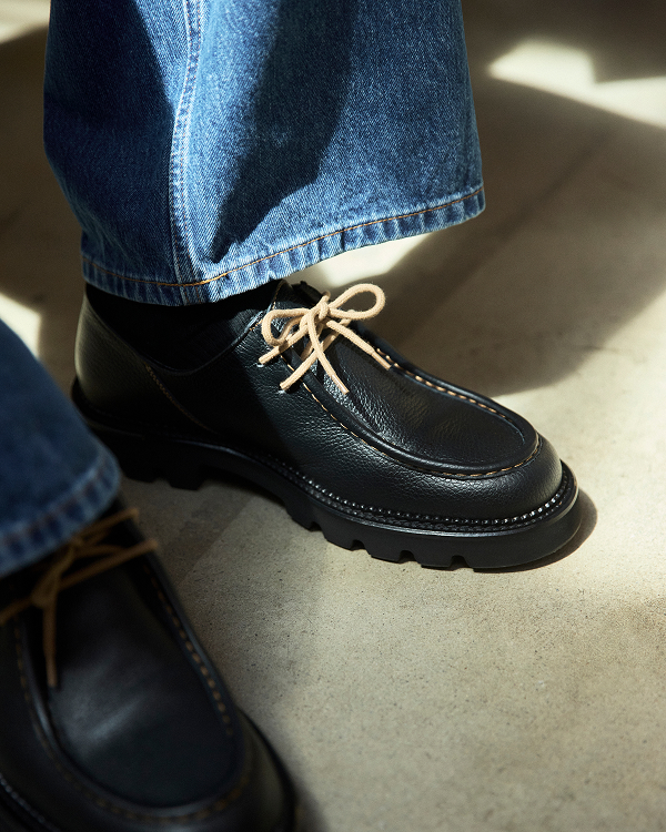 Editorial Image | Moc Toe Derby | Black 