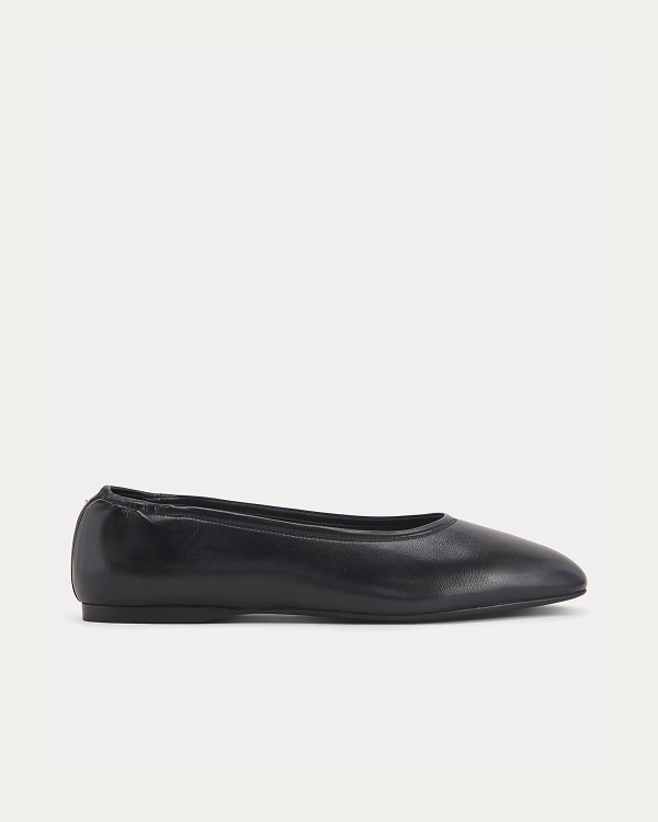 Image | Made in Italy Flat | Black