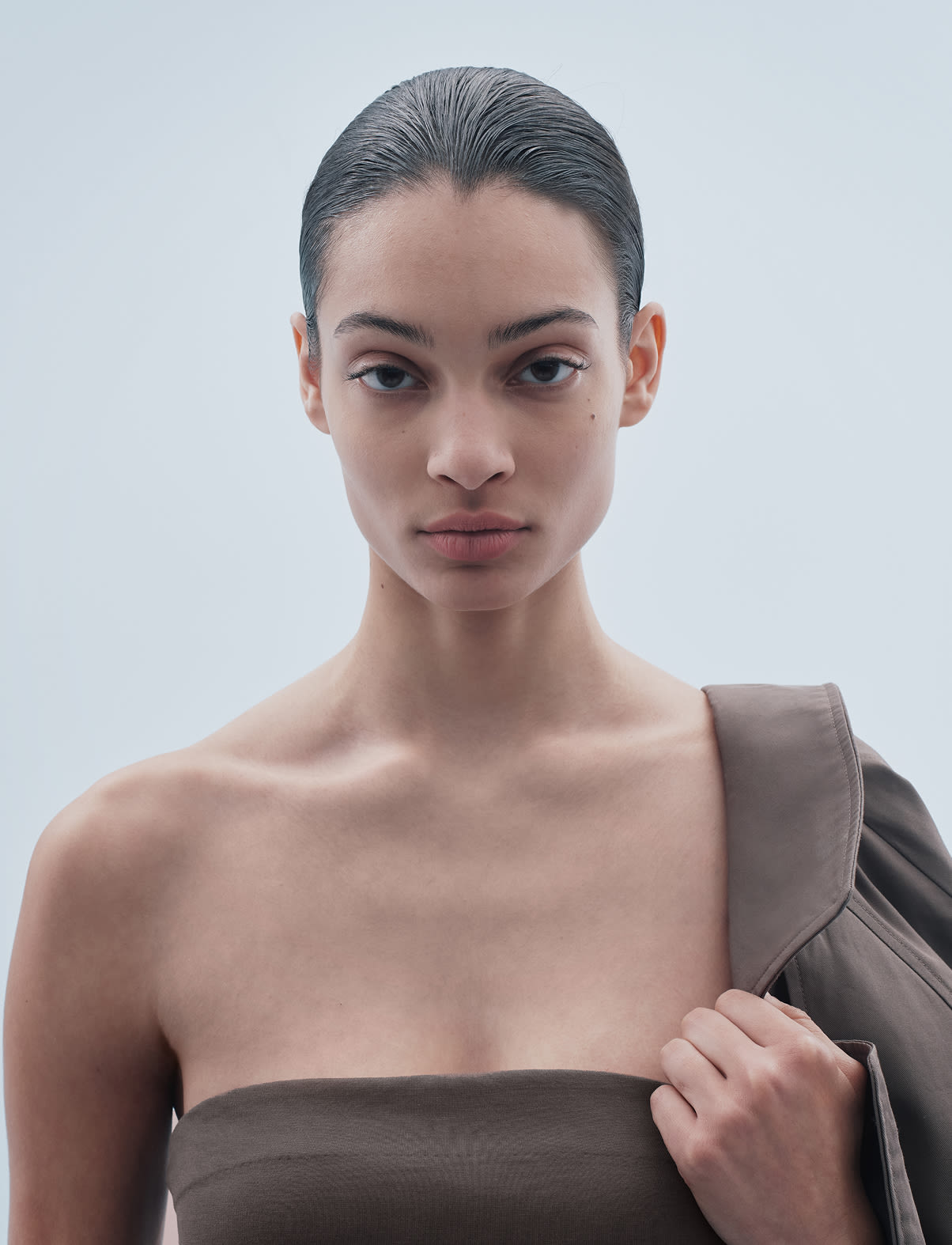 [Editorial Image]The Modern Trench Coat | The Dream Strapless Mini Dress