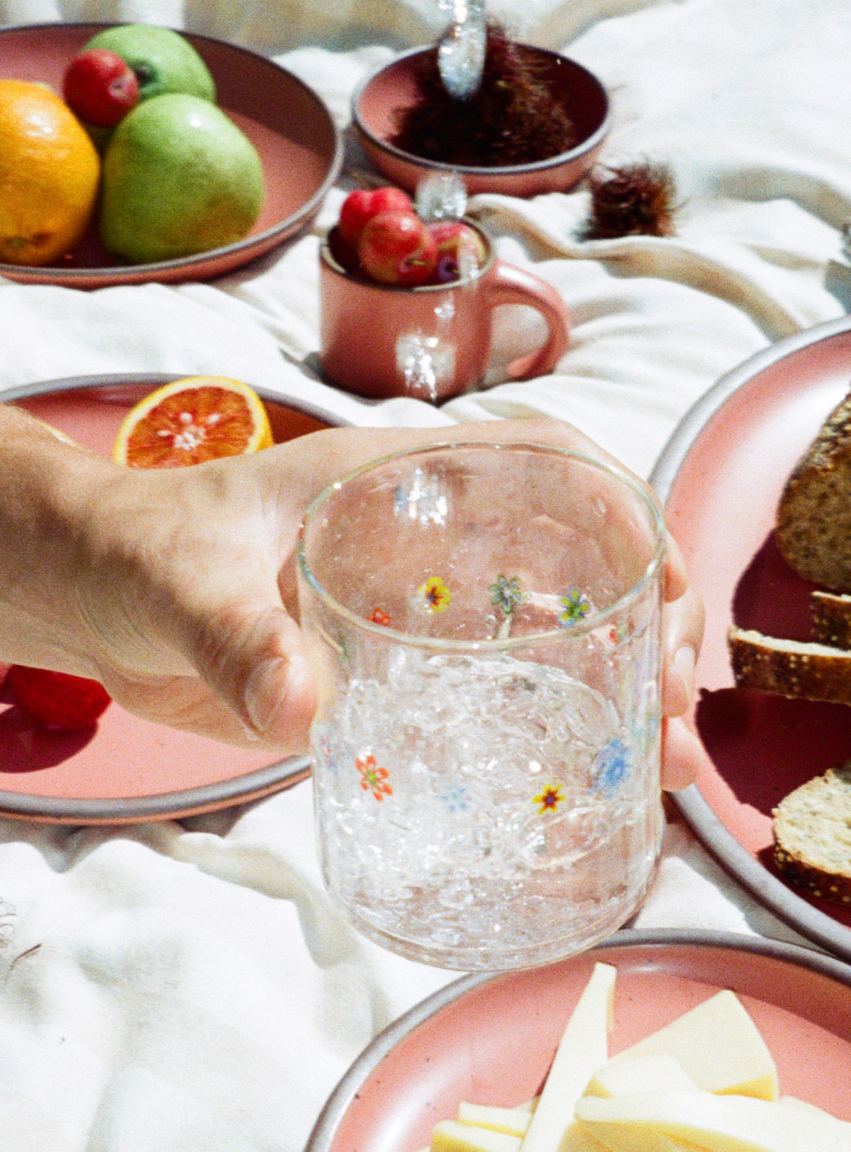 Scattered Motif Glassware Scattered Motif Glassware