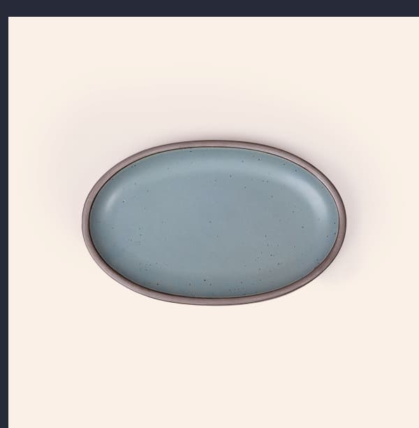 Medium Oval Platter in Heron