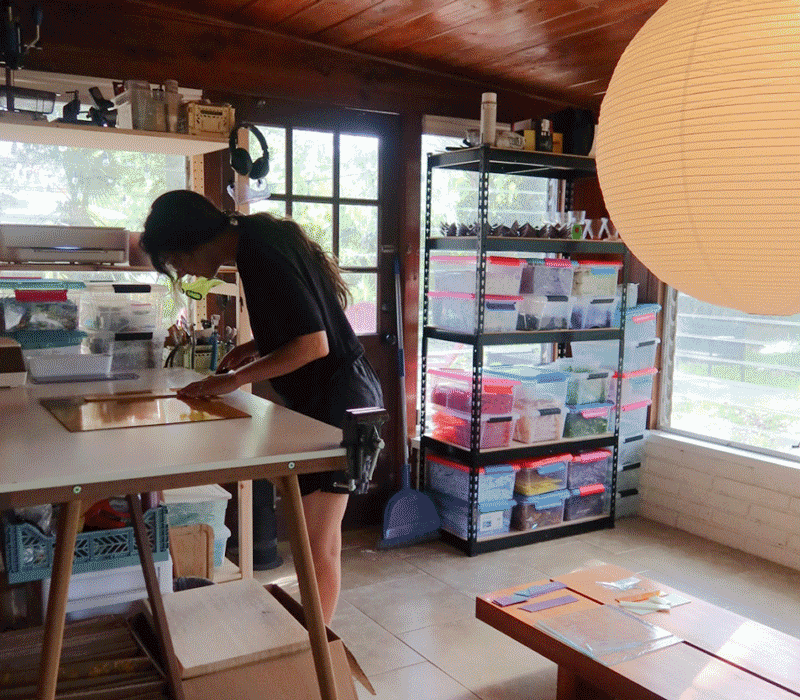 Rotating images of DOT's glass studio at work