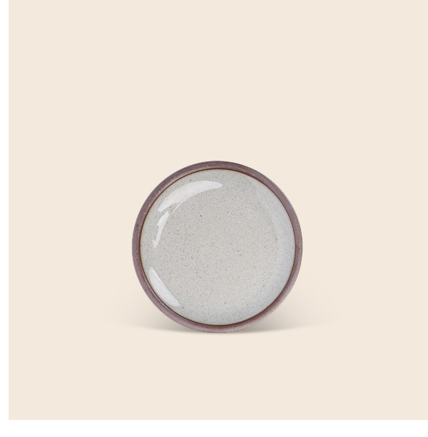 Cake Plate in Quartz