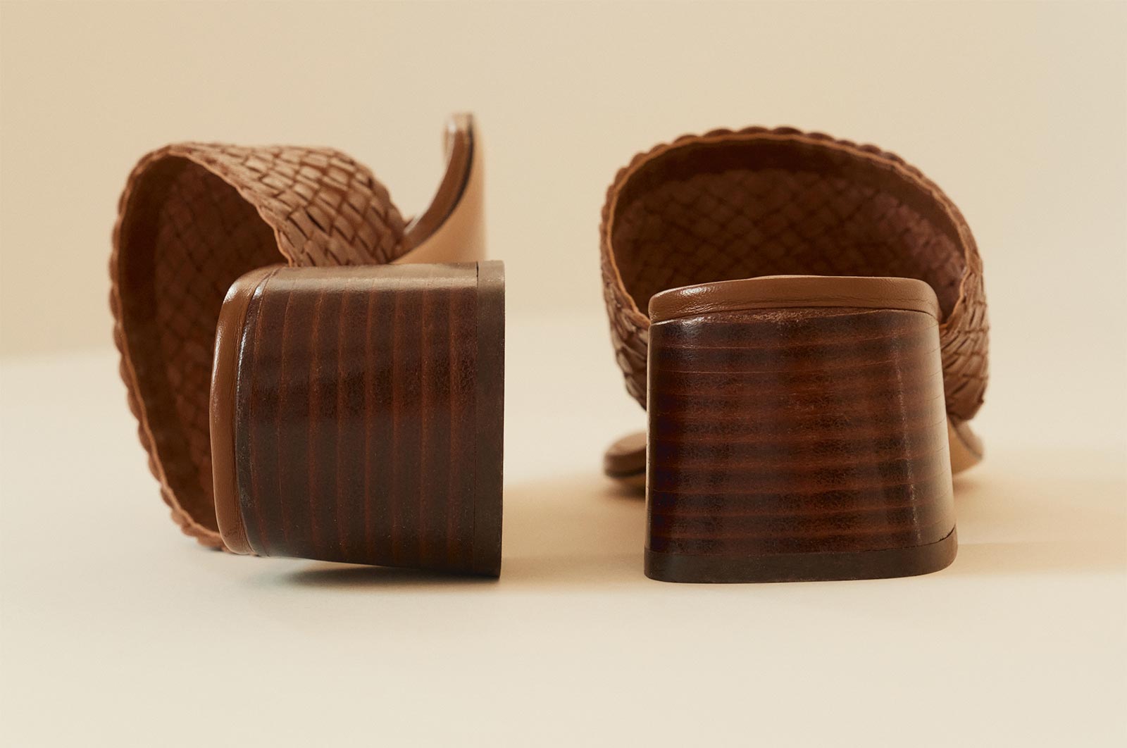 The Deia 50 in Saddle Woven Leather