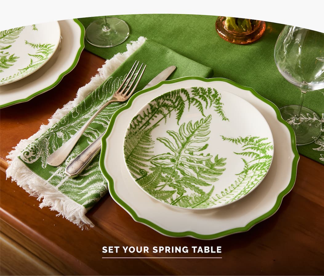Green table place setting