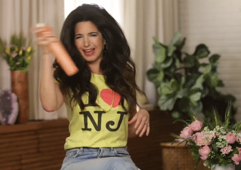 Today, I’m taking you into my dressing room to show you how I get camera-ready in 10 minutes or less.