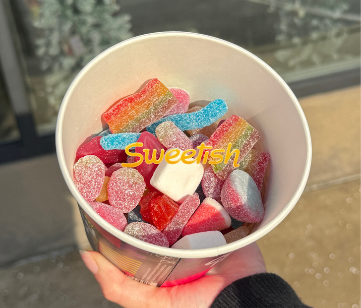 Wally and Whiz Christmas Gift Box – Sweetish Candy- A Swedish