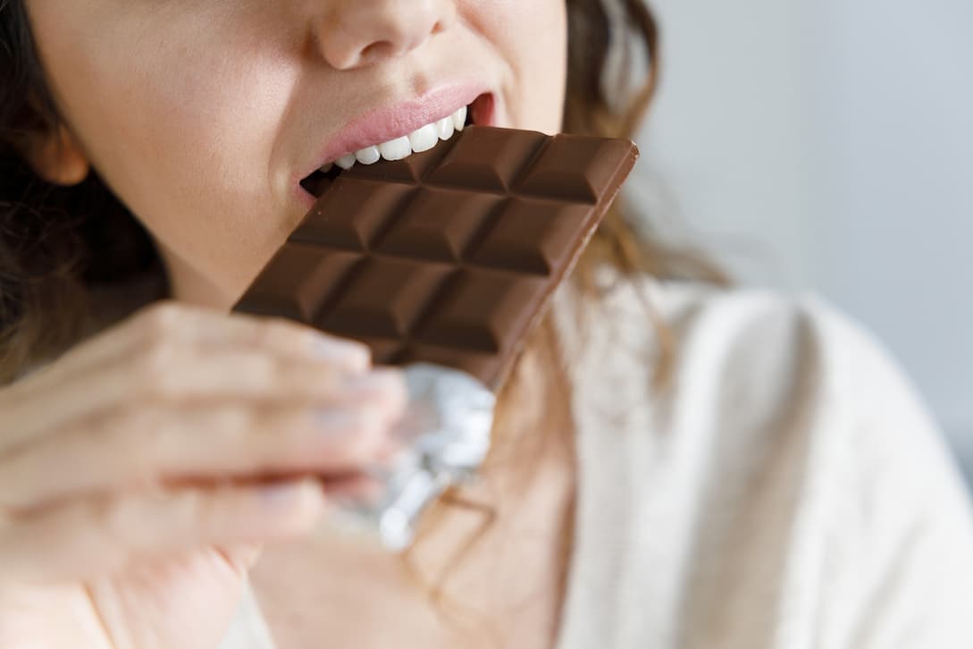 Image with link to read the article titled "Why Do I Crave Sugar After a Meal? Root Causes and What to Do"