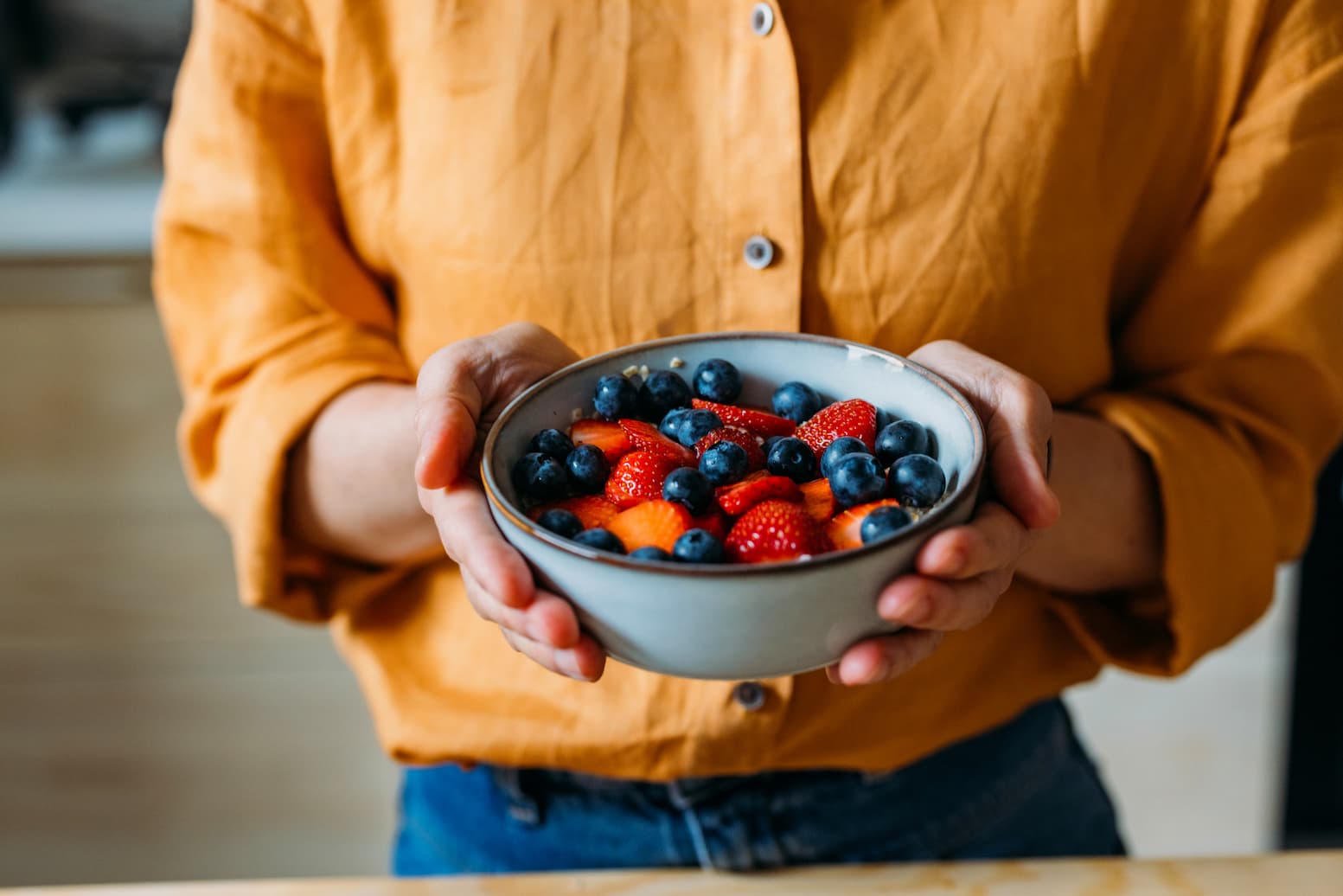 Feature image with link to read the article: Mold Detox Diet: Foods that May Support Recovery